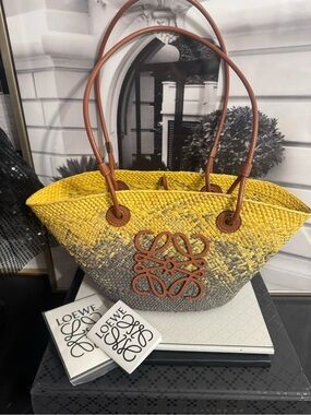 LOEWE 
Calfskin Raffia Paulas Ibiza Small Anagram Basket Tote Bag Yellow Green